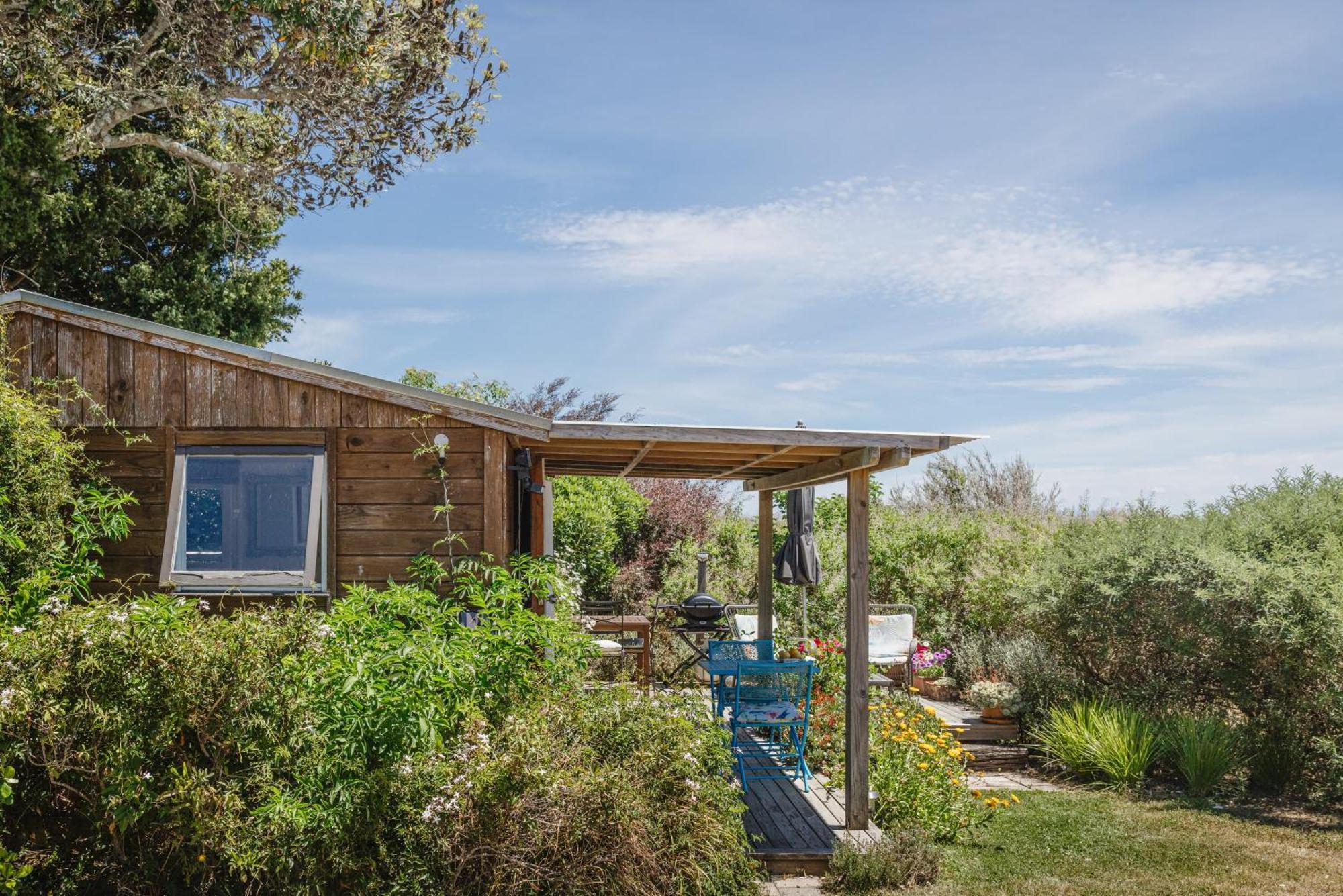 Haumoana Herb Cottage Exterior foto